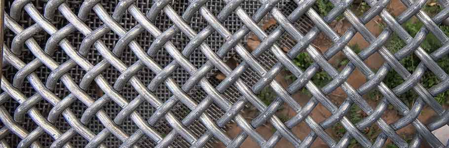 磚機專用軋花編織篩網(wǎng)，耐磨防堵孔！頁巖煤矸石破碎首選